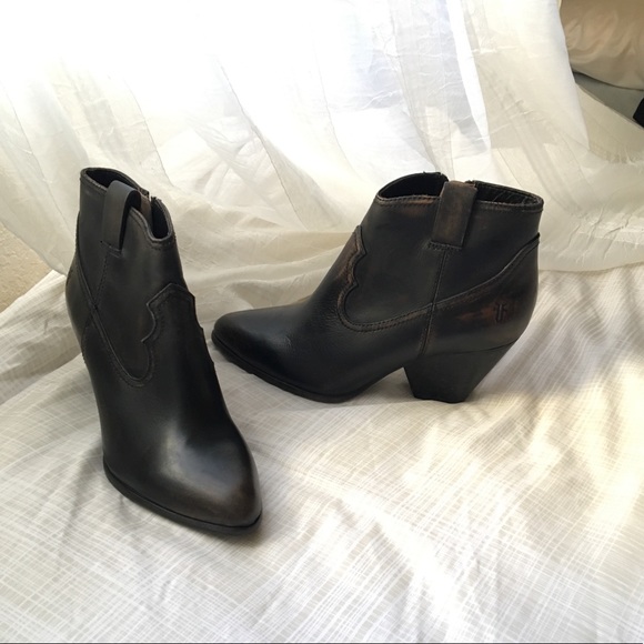 Frye Shoes - Frye boots size 7.5 M